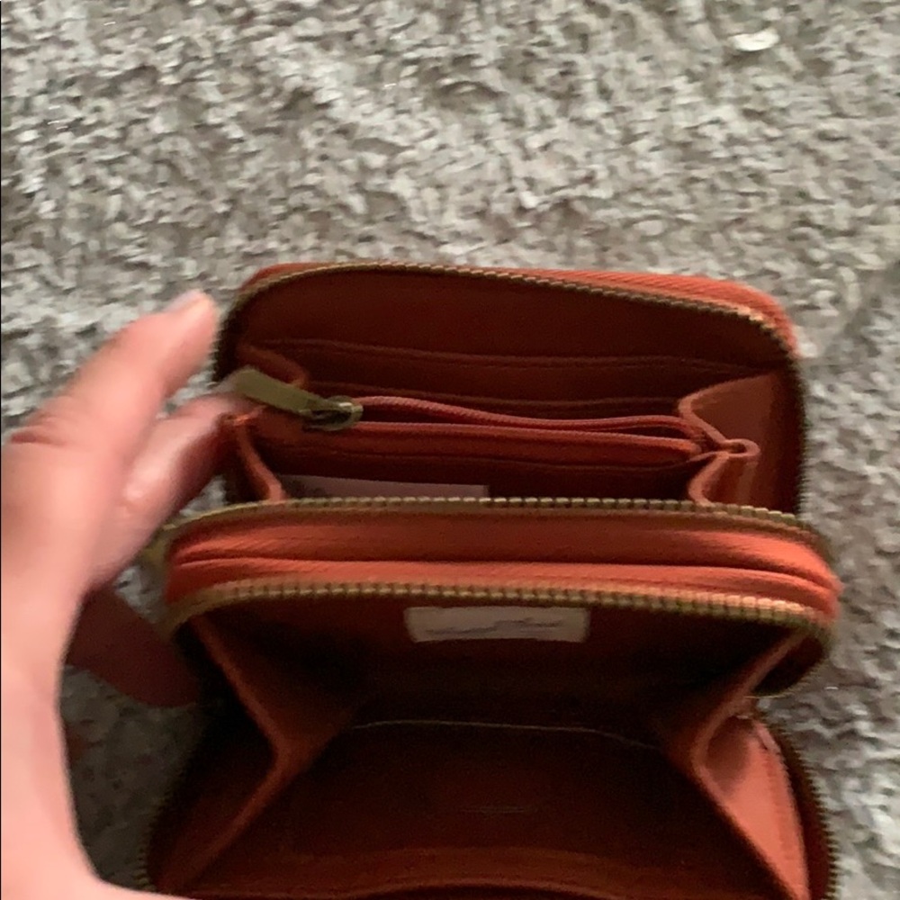 Wallet - Picture 2 of 2